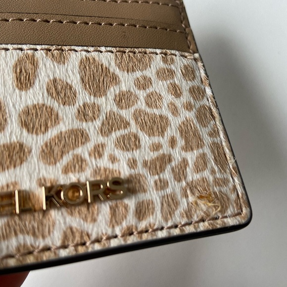 Michael Kors Tan and Cream Leopard Card Holder - Picture 2 of 6